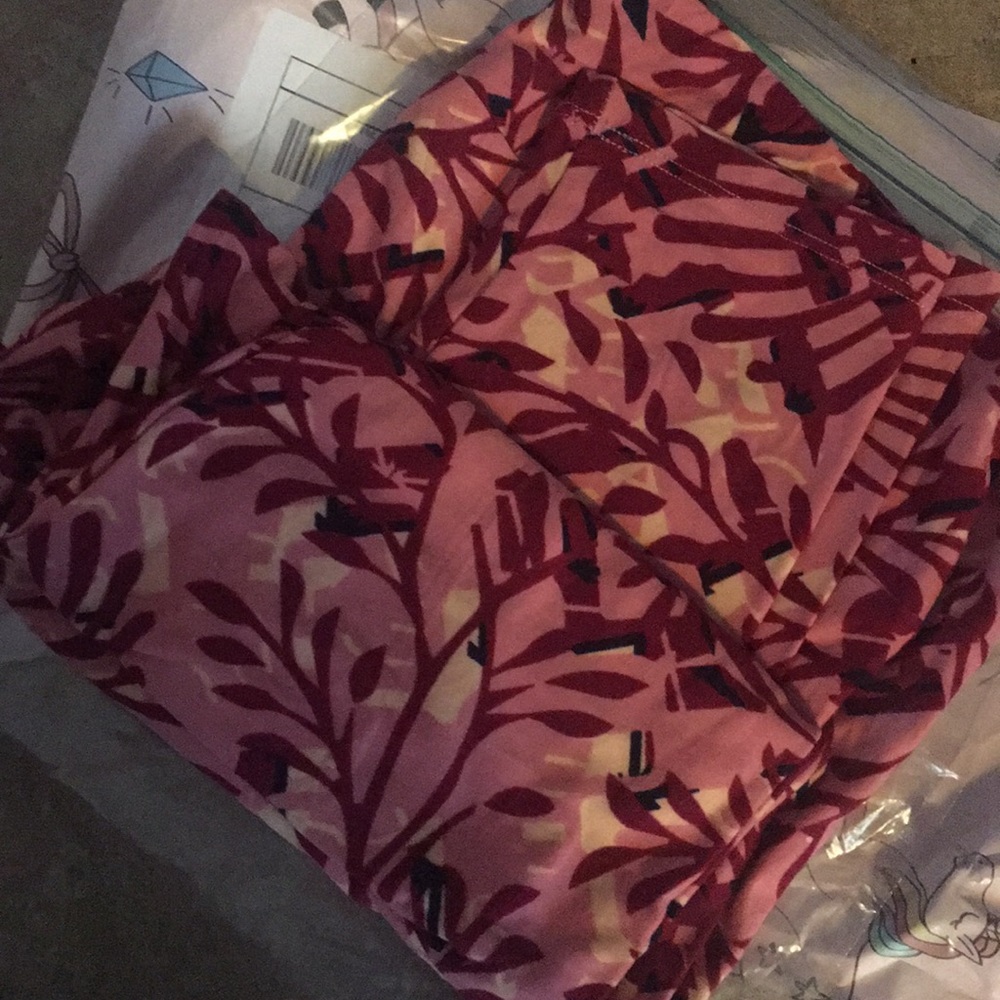 LULAROE LEGGINGS -TC